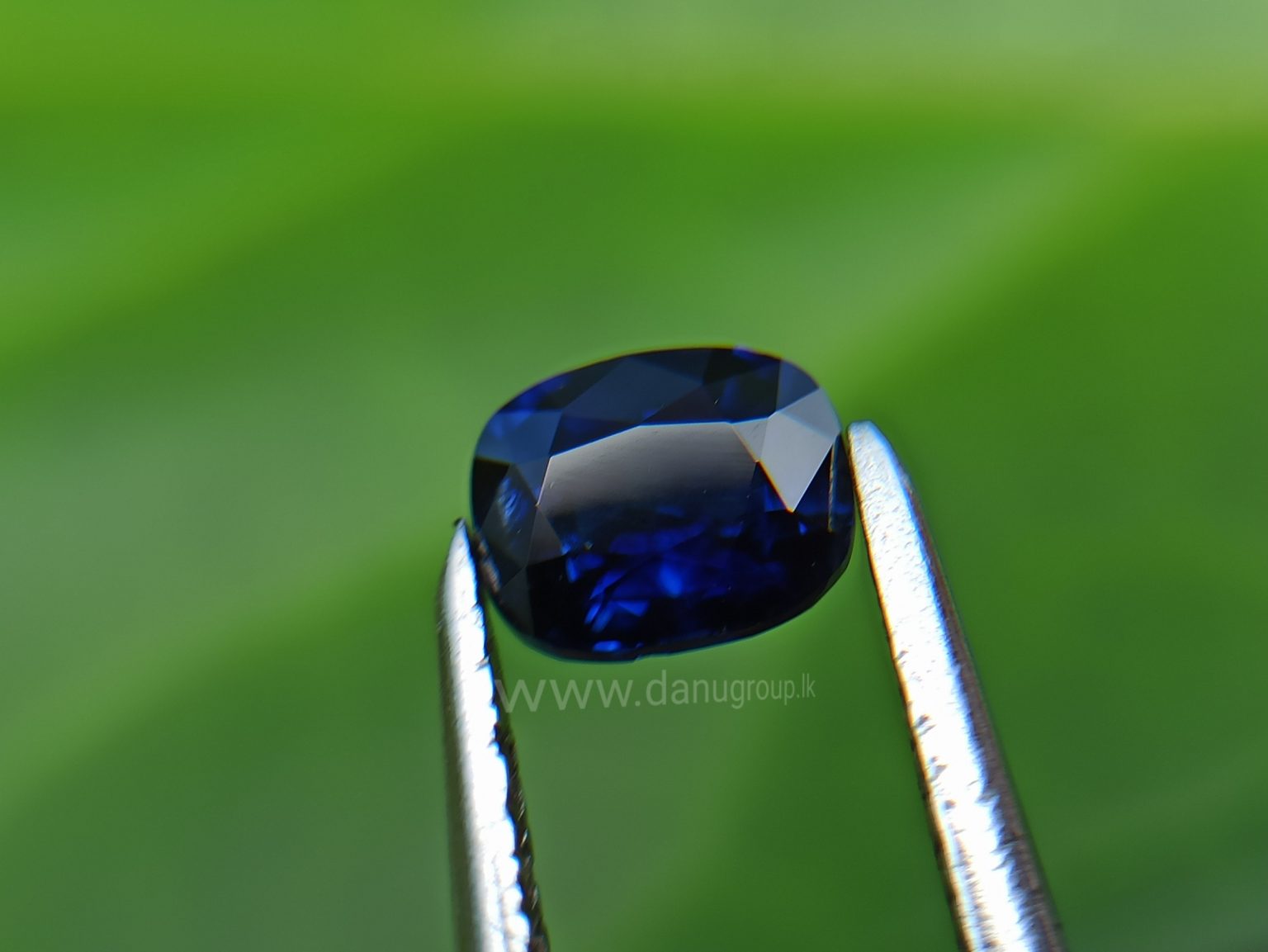 Natural Vivid Royal Blue Sapphire Danu Group Royal Gemstones