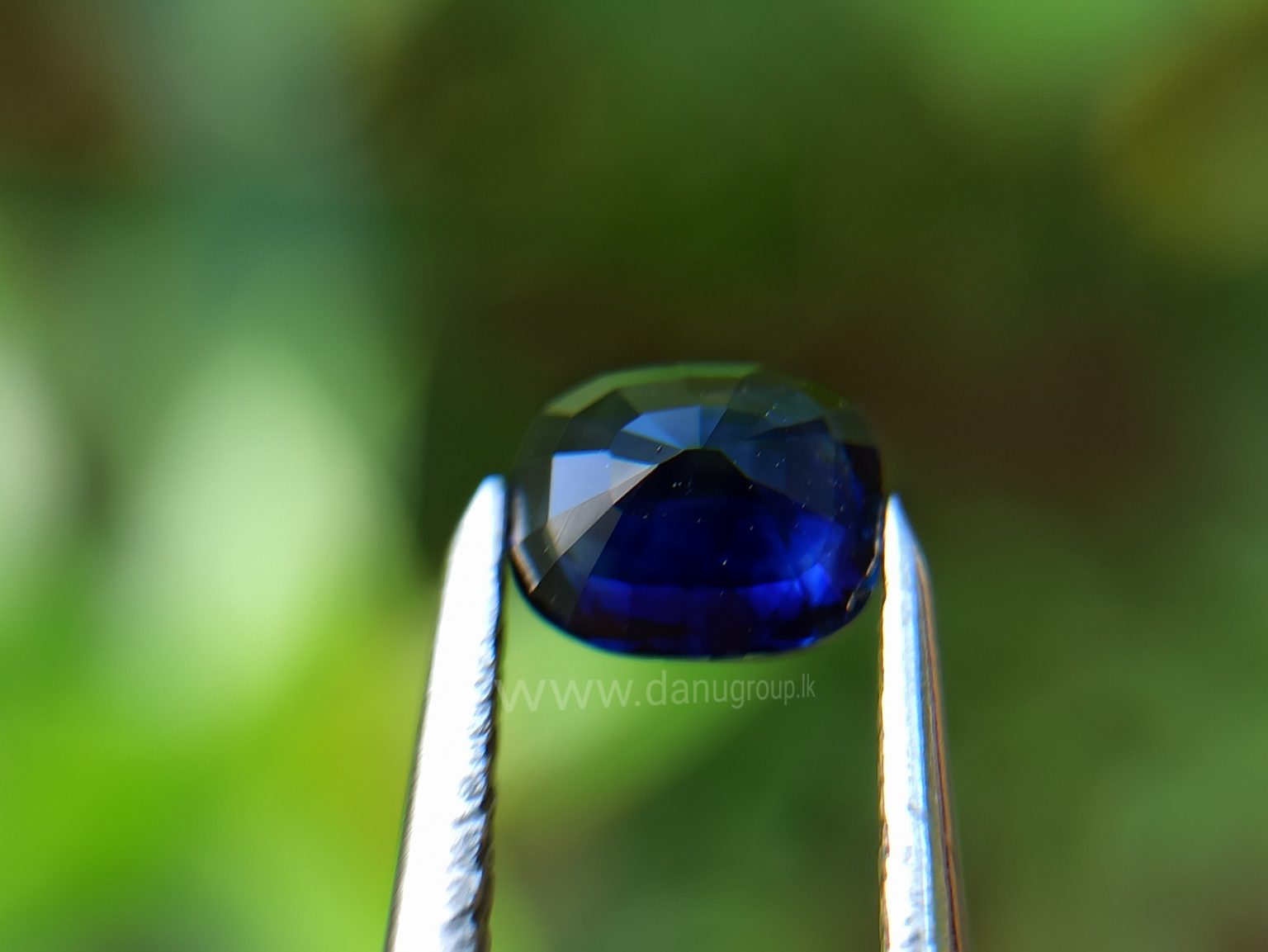 Natural Vivid Royal Blue Sapphire Danu Group Royal Gemstones