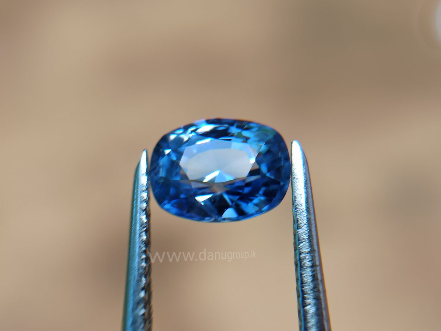 1_Ceylon Natural Blue Sapphire danu group Gemstones Natural Unheated