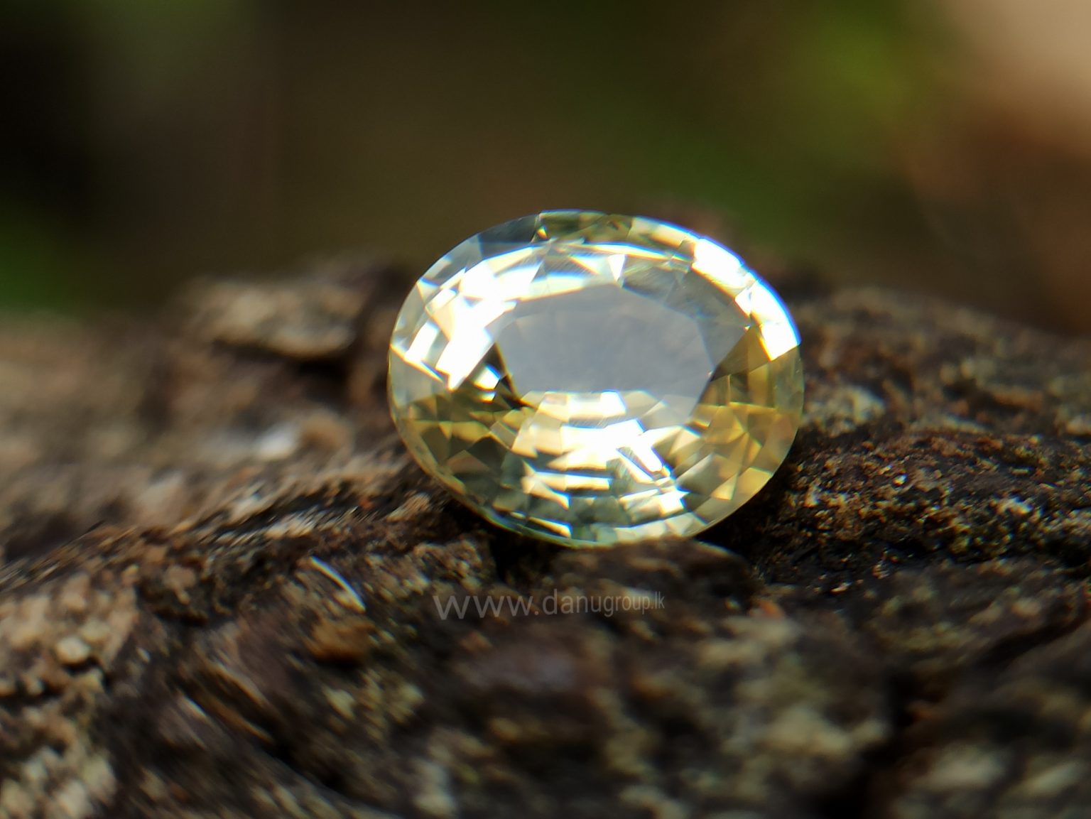Ceylon Natural Yellow Sapphire Danu Group Astrological gem of planet Jupiter