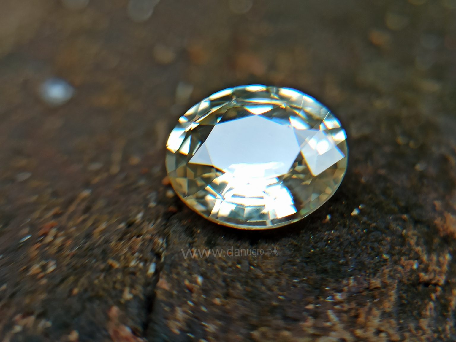 Ceylon Natural Yellow Sapphire Danu Group Astrological gem of planet Jupiter