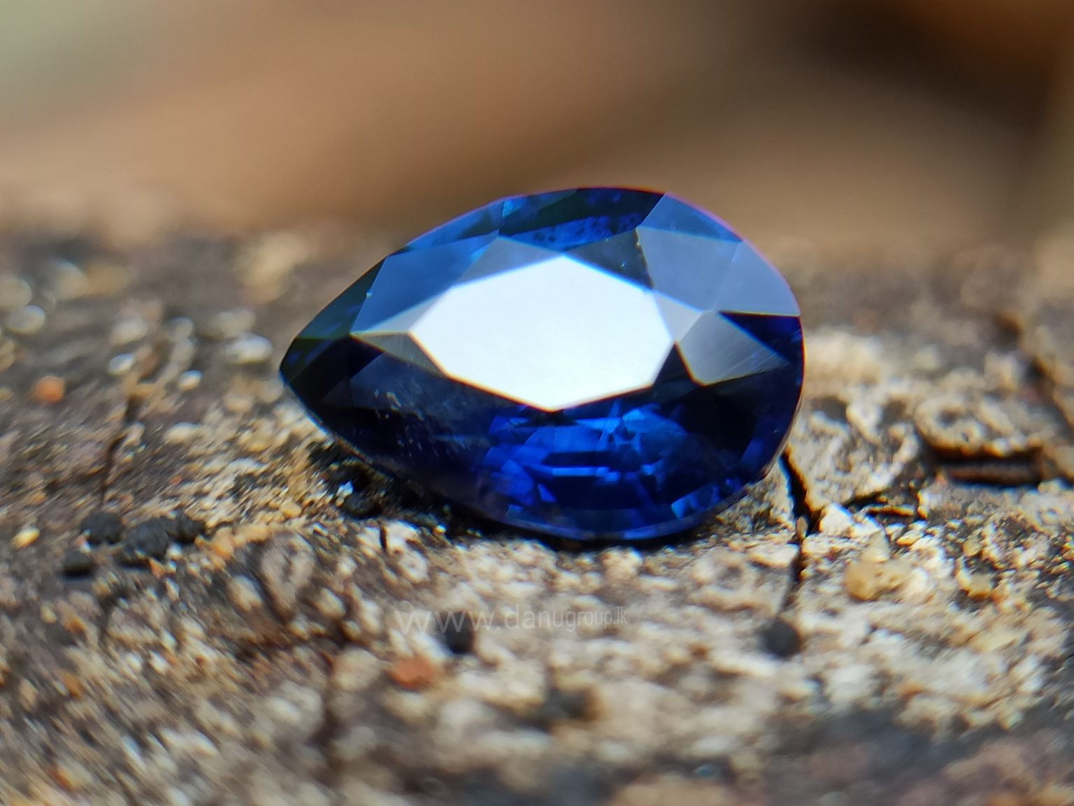 Natural Vivid Royal Blue Sapphire Danu Group Royal Gemstones