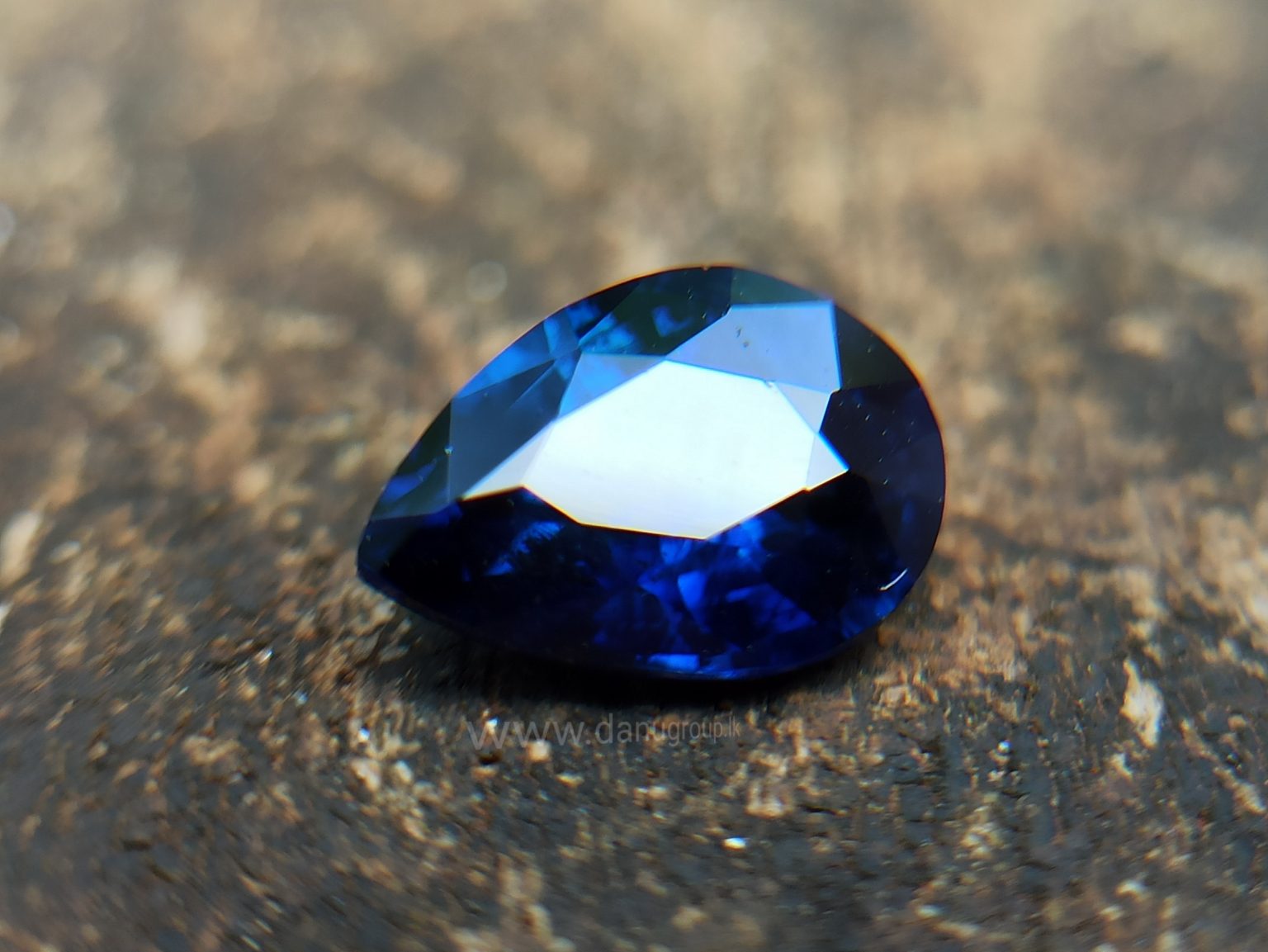 Natural Vivid Royal Blue Sapphire Danu Group Royal Gemstones