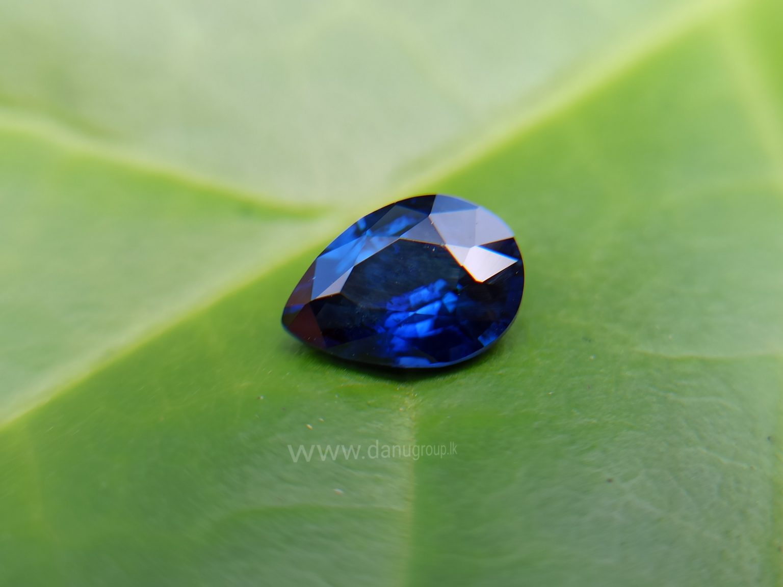 Natural Vivid Royal Blue Sapphire Danu Group Royal Gemstones