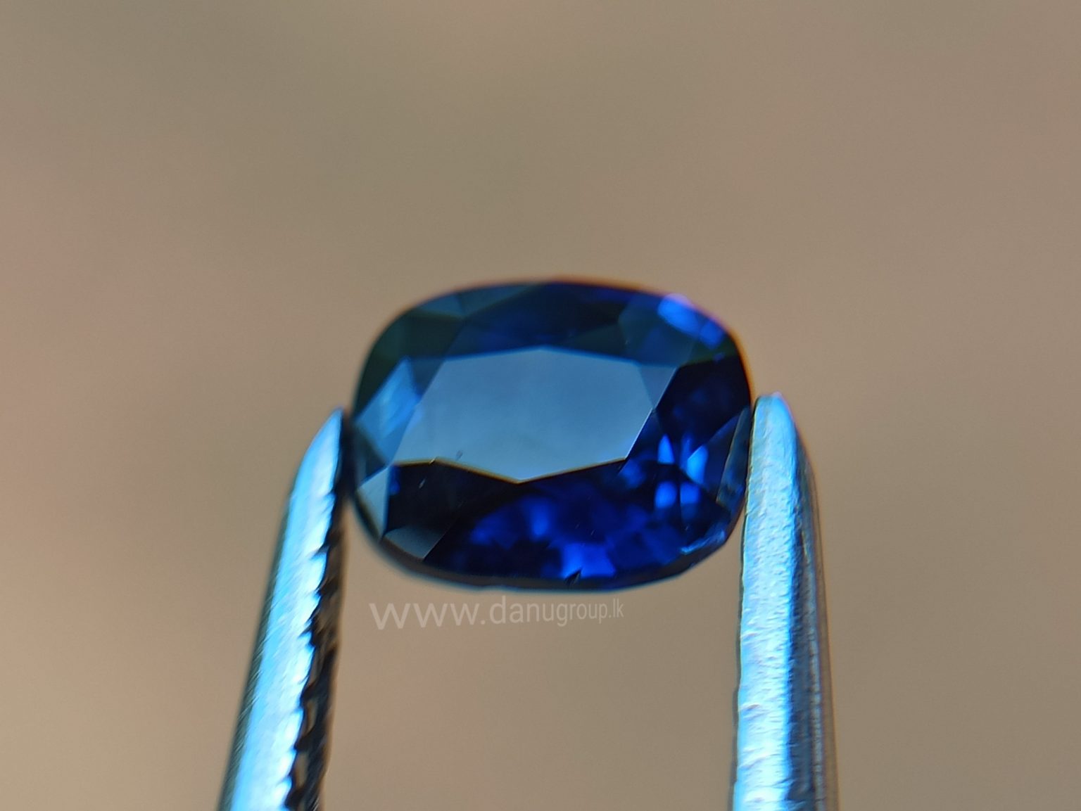 Natural Vivid Royal Blue Sapphire Danu Group Royal Gemstones