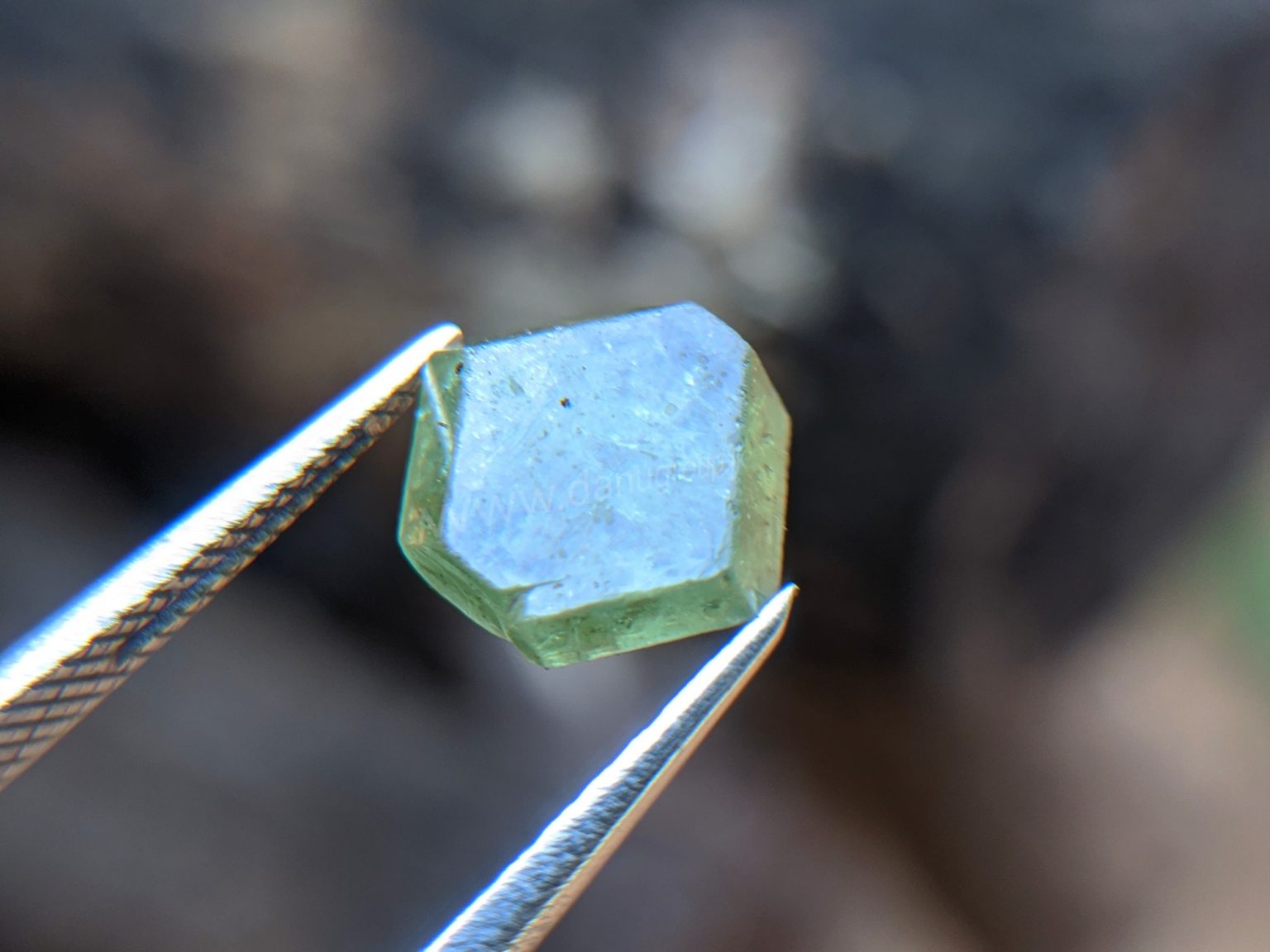 Demantoid Garnet crystal from sri lanka danu group