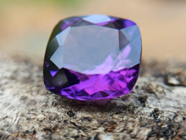 Natural Amethyst - One of the best healing gemstone in the planet - Danu Group Gemstones