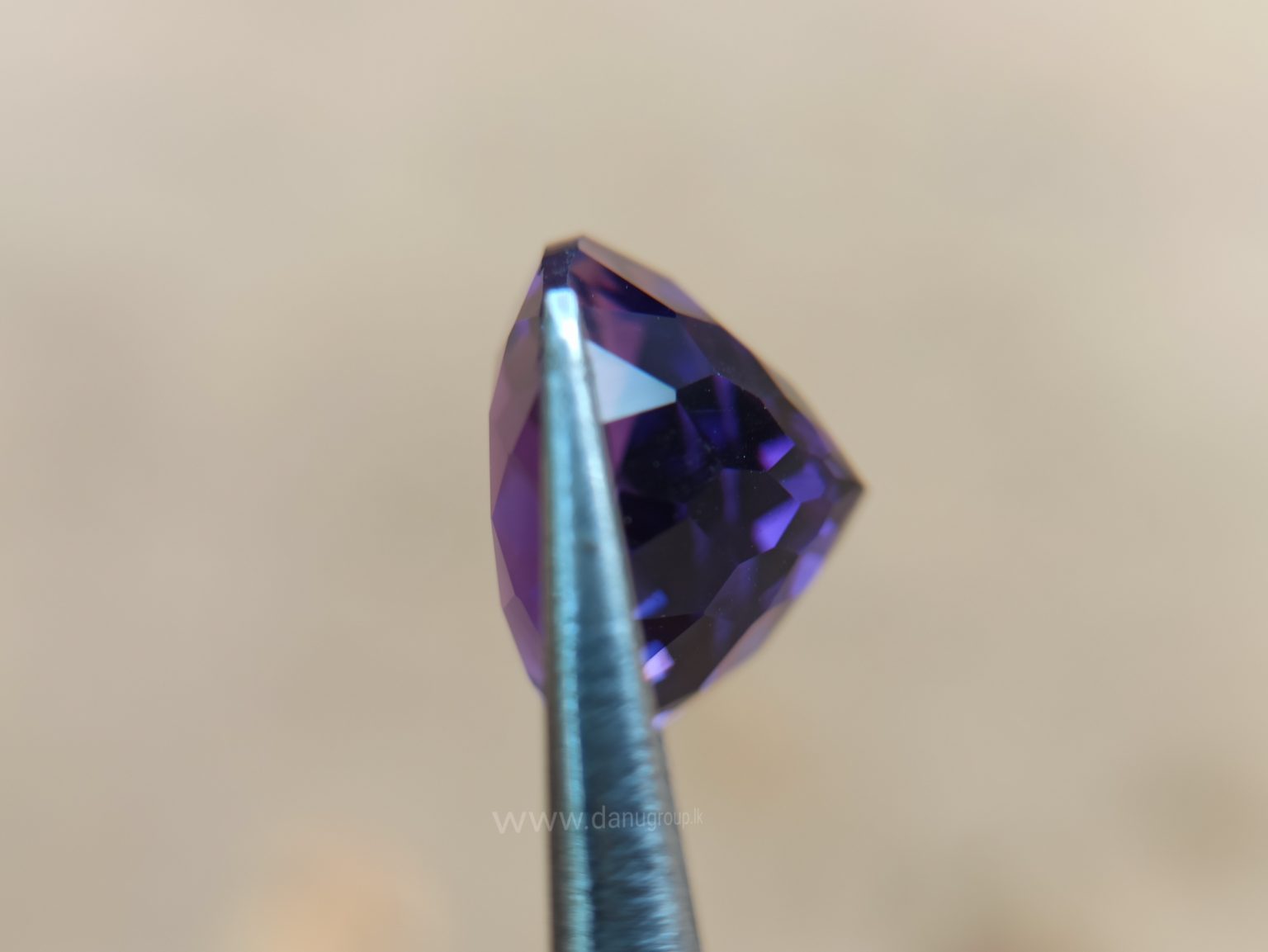 Natural Amethyst - One of the best healing gemstone in the planet - Danu Group Gemstones