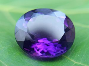 Natural Amethyst - One of the best healing gemstone in the planet - Danu Group Gemstones