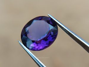 Natural Amethyst - One of the best healing gemstone in the planet - Danu Group Gemstones