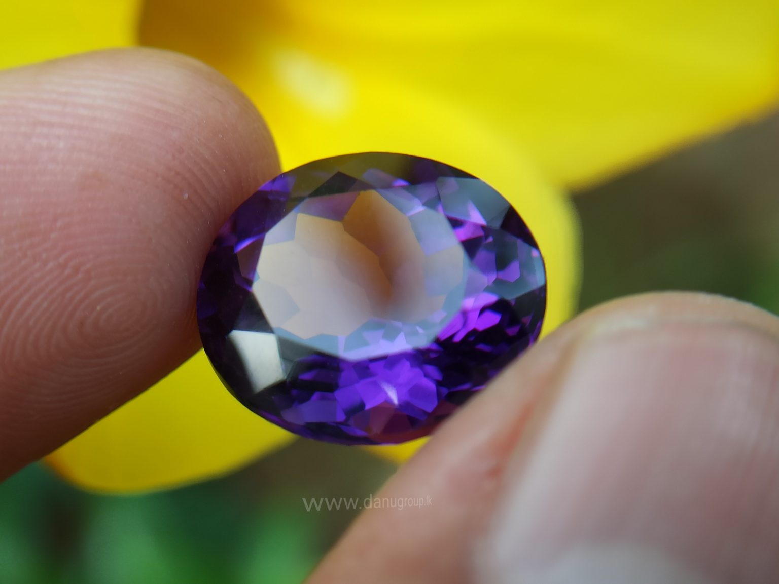 Natural Amethyst - One of the best healing gemstone in the planet - Danu Group Gemstones