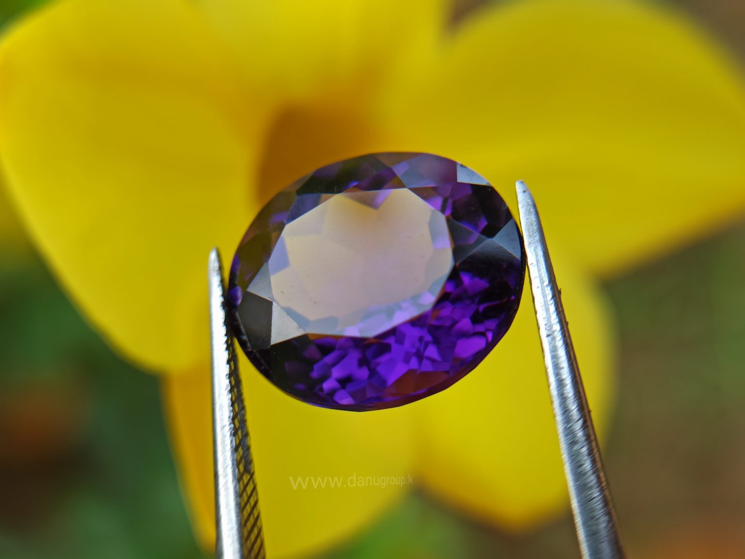 Natural Amethyst - One of the best healing gemstone in the planet - Danu Group Gemstones
