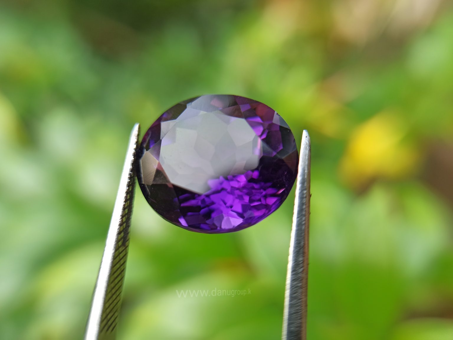 Natural Amethyst - One of the best healing gemstone in the planet - Danu Group Gemstones