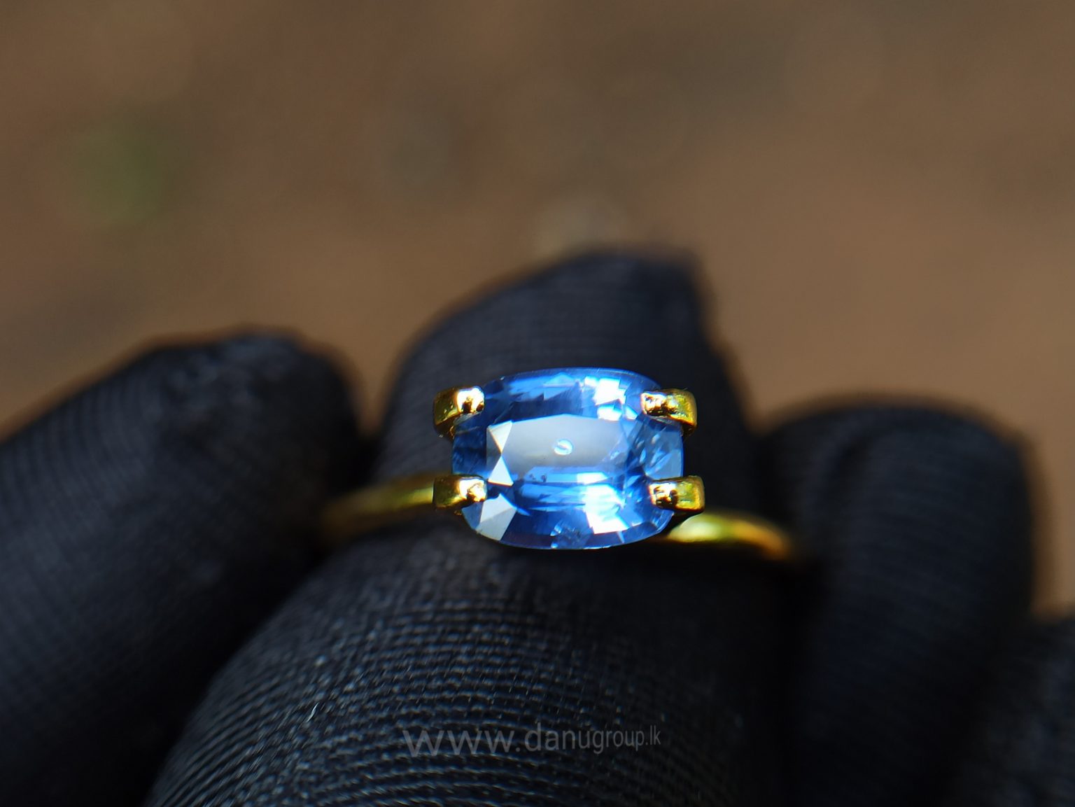 danugroup.lk - ceylon natural cornflower blue sapphire engagement ring stone