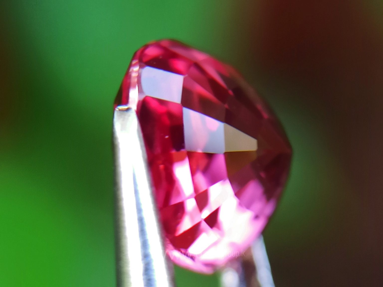 danugroup.lk - Natural Vietnamese Pink Spinel directly from the source Danu Group Gemstones