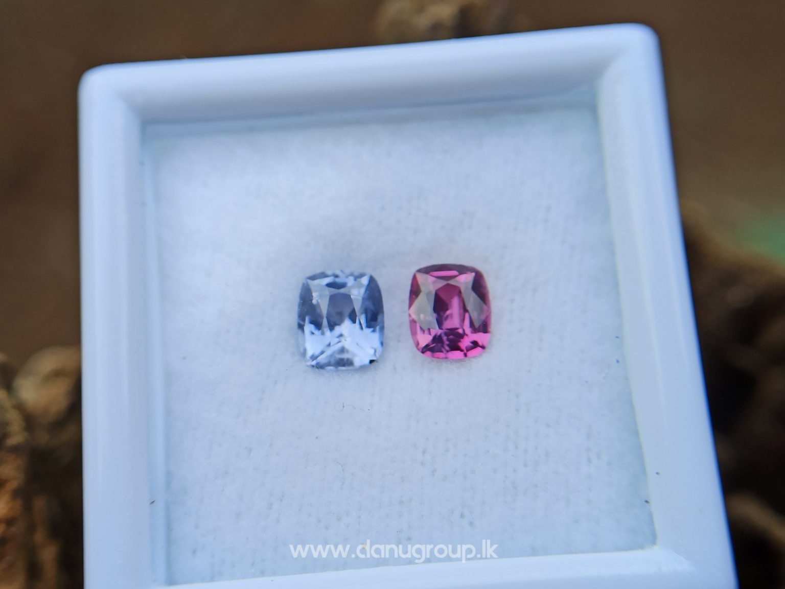 Ceylon Natural Violet and pink sapphire , fancy sapphire couple danu group Gemstones
