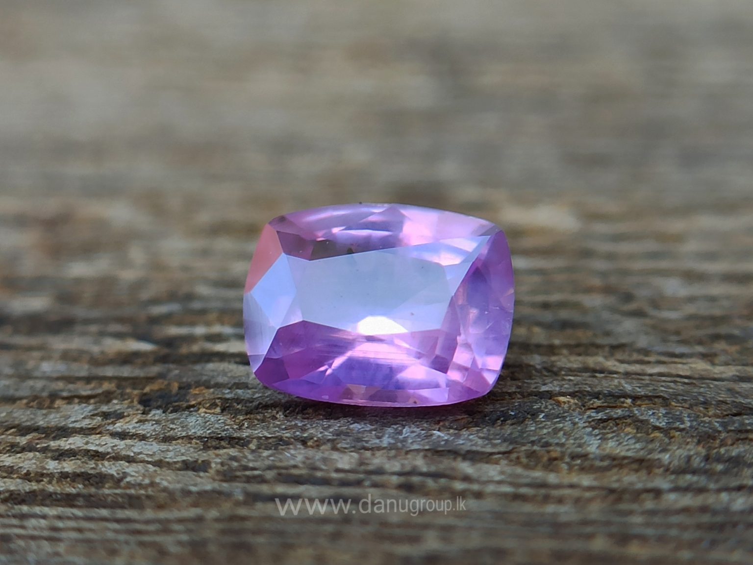 danugroup.lk - ceylon natural Violet Sapphire and pink sapphire Couple danu group Gemstones