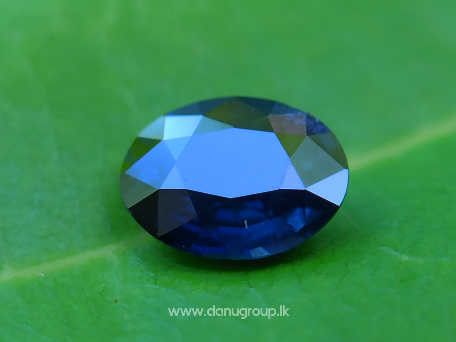 danugroup.lk - ceylon natural color change sapphire ( blue to purple color changing ) from Danu Group Gemstones