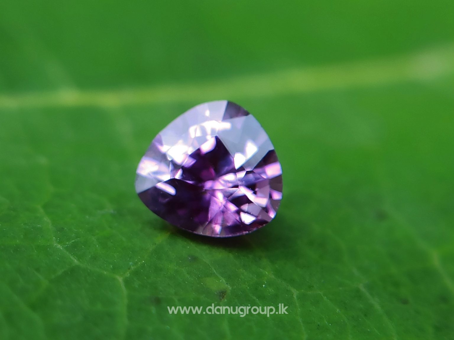 Ceylon Natural Purple sapphire and blue sapphire couple - Natural Fancy Sapphire Couple from Danu Group