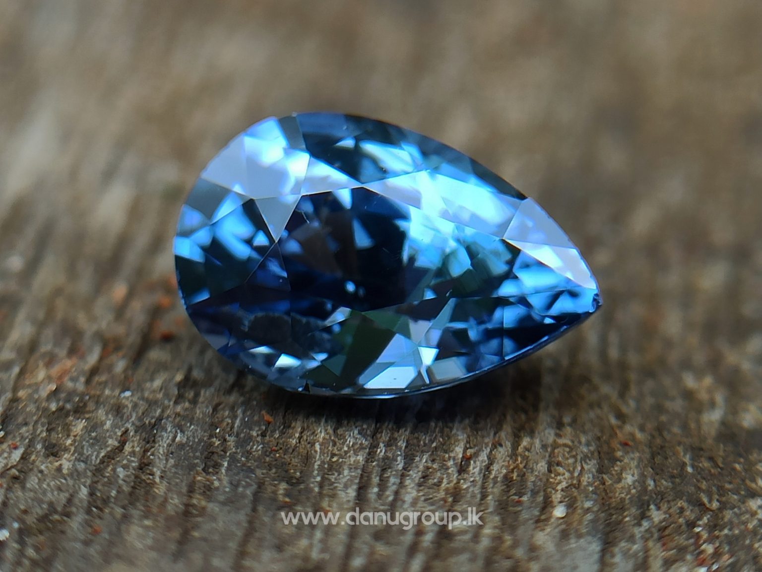 danugroup.lk - Ceylon Natural Cornflower Blue Sapphire Danu Group Gemstones Collections