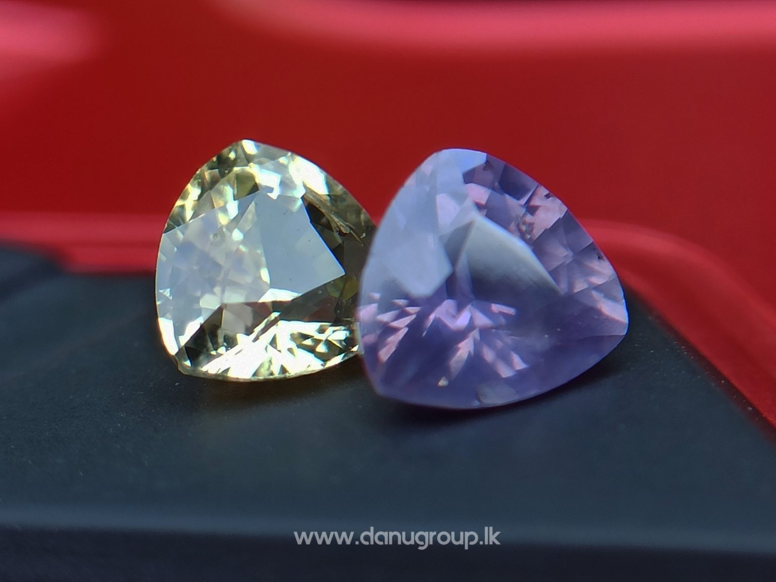 danugroup.lk - natural purple and yellow sapphire from Danu Group Fancy Sapphire couple