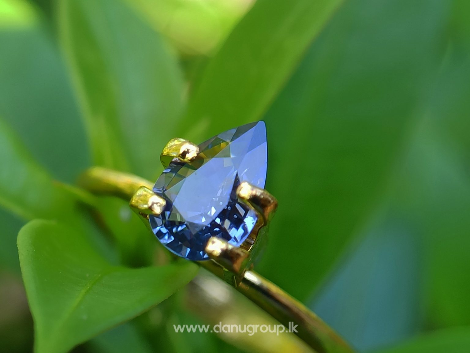 danugroup.lk - ceylon natural color change sapphire ( blue to purple color changing ) from Danu Group Gemstones
