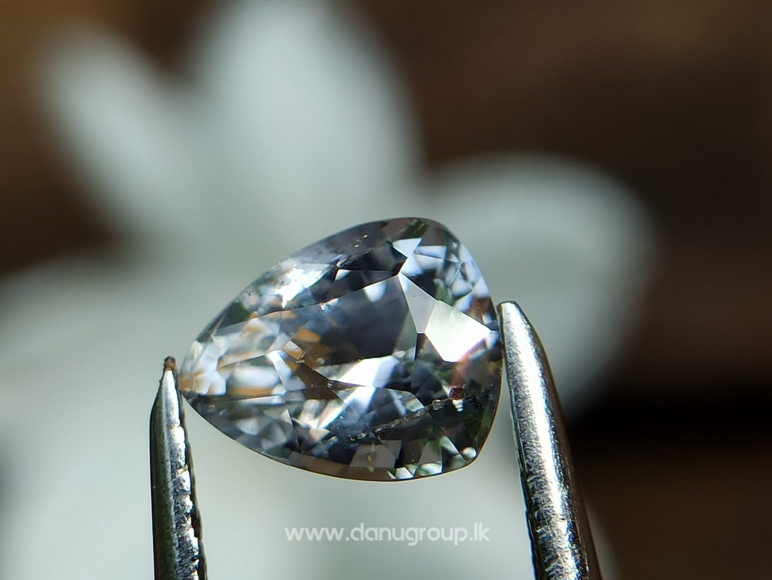 Ceylon Natural Bi Colour Sapphire and light yellow sapphire - Natural Fancy Sapphire couple from Danu Group