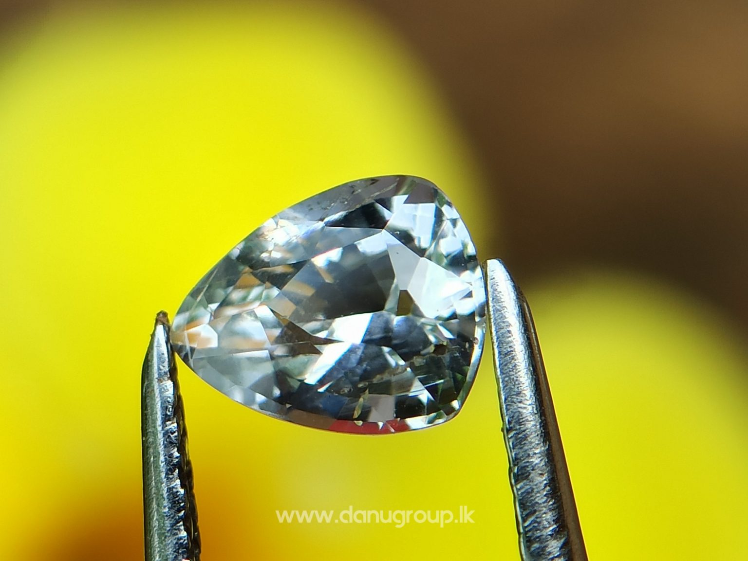 Ceylon Natural Bi Colour Sapphire and light yellow sapphire - Natural Fancy Sapphire couple from Danu Group