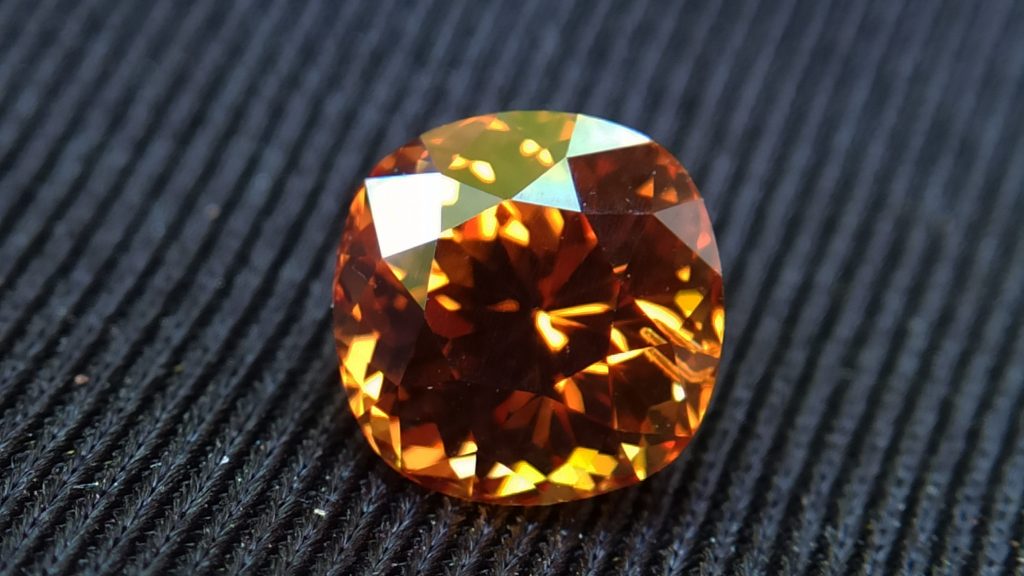 danugroup.lk - Ceylon Natural Spessartite Garnet pyrop Spessartite from Danu Group Gemstones Collections