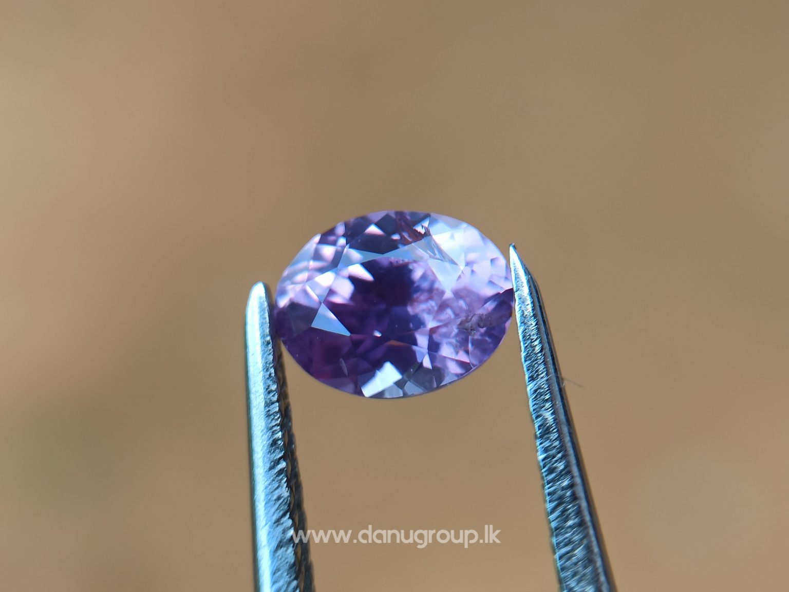 Purple sapphire - Ceylon Natural Purple Sapphire from Danu Group Gemstones Collection