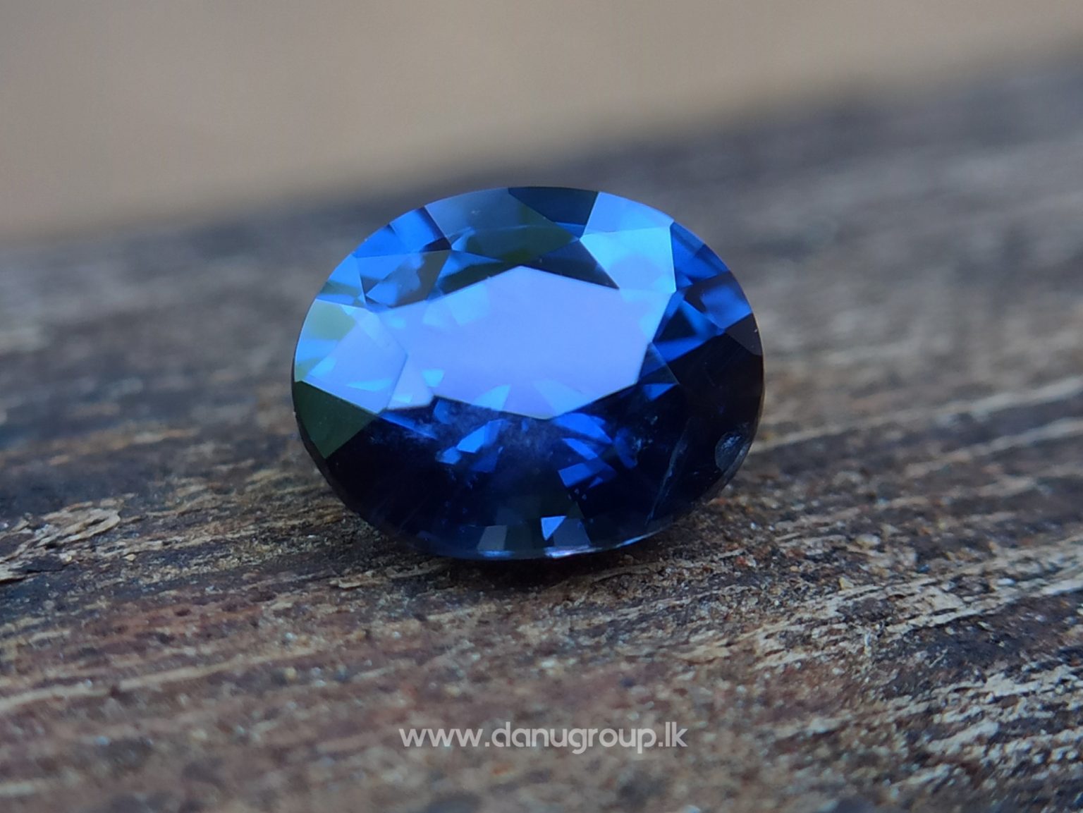 danugroup.lk - ceylon natural color change sapphire ( blue to purple color changing ) from Danu Group Gemstones