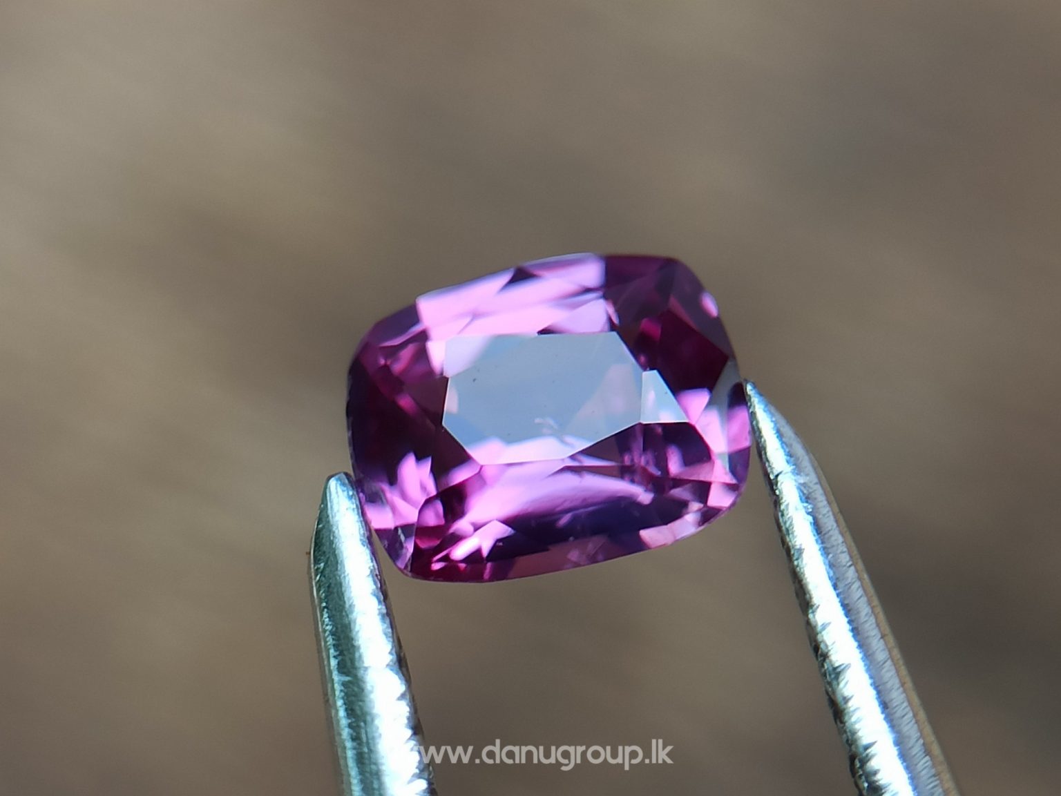 Ceylon Natural Violet and pink sapphire , fancy sapphire couple danu group Gemstones