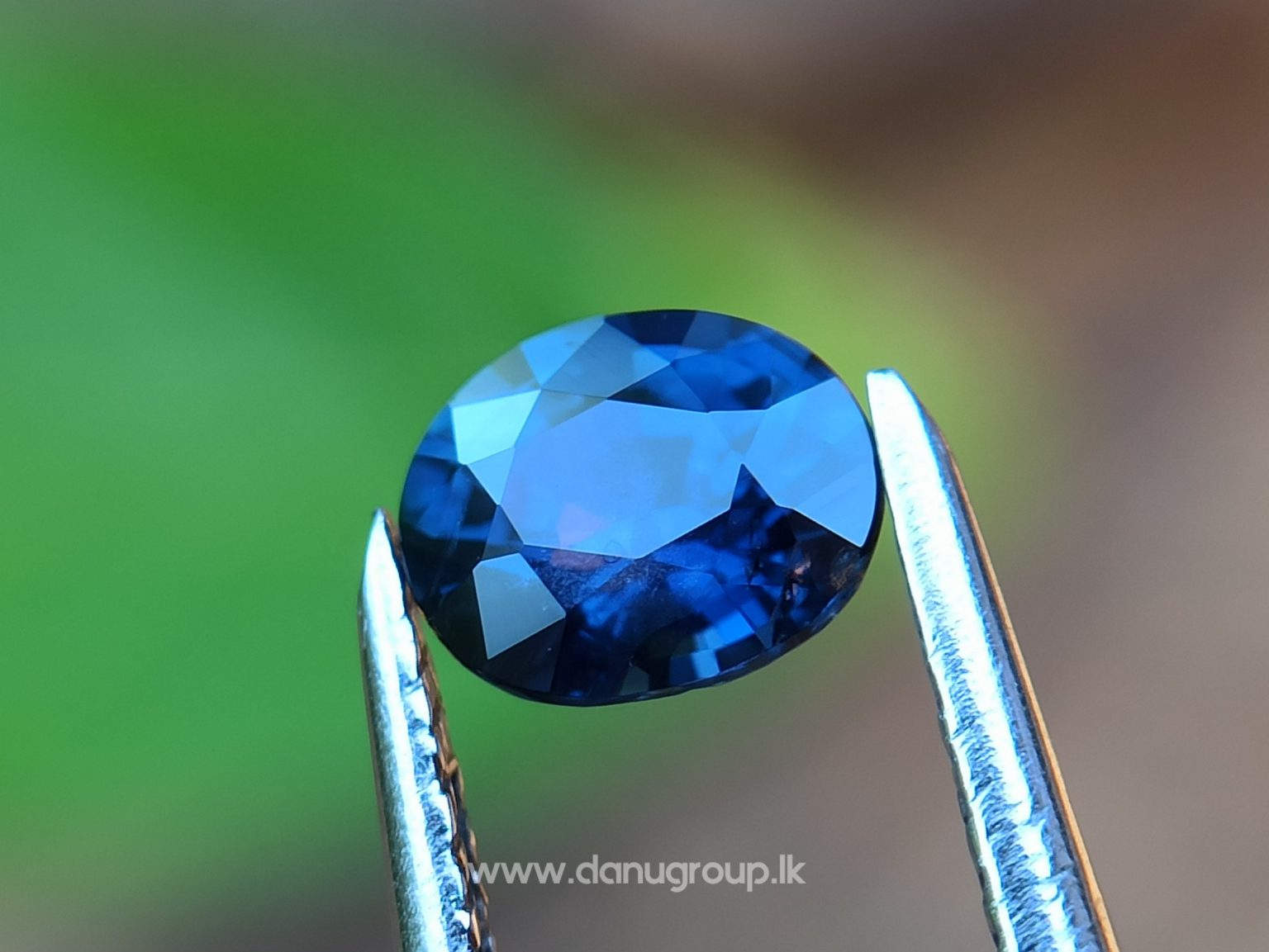 danugroup.lk - ceylon natural color change sapphire ( blue to purple color changing ) from Danu Group Gemstones