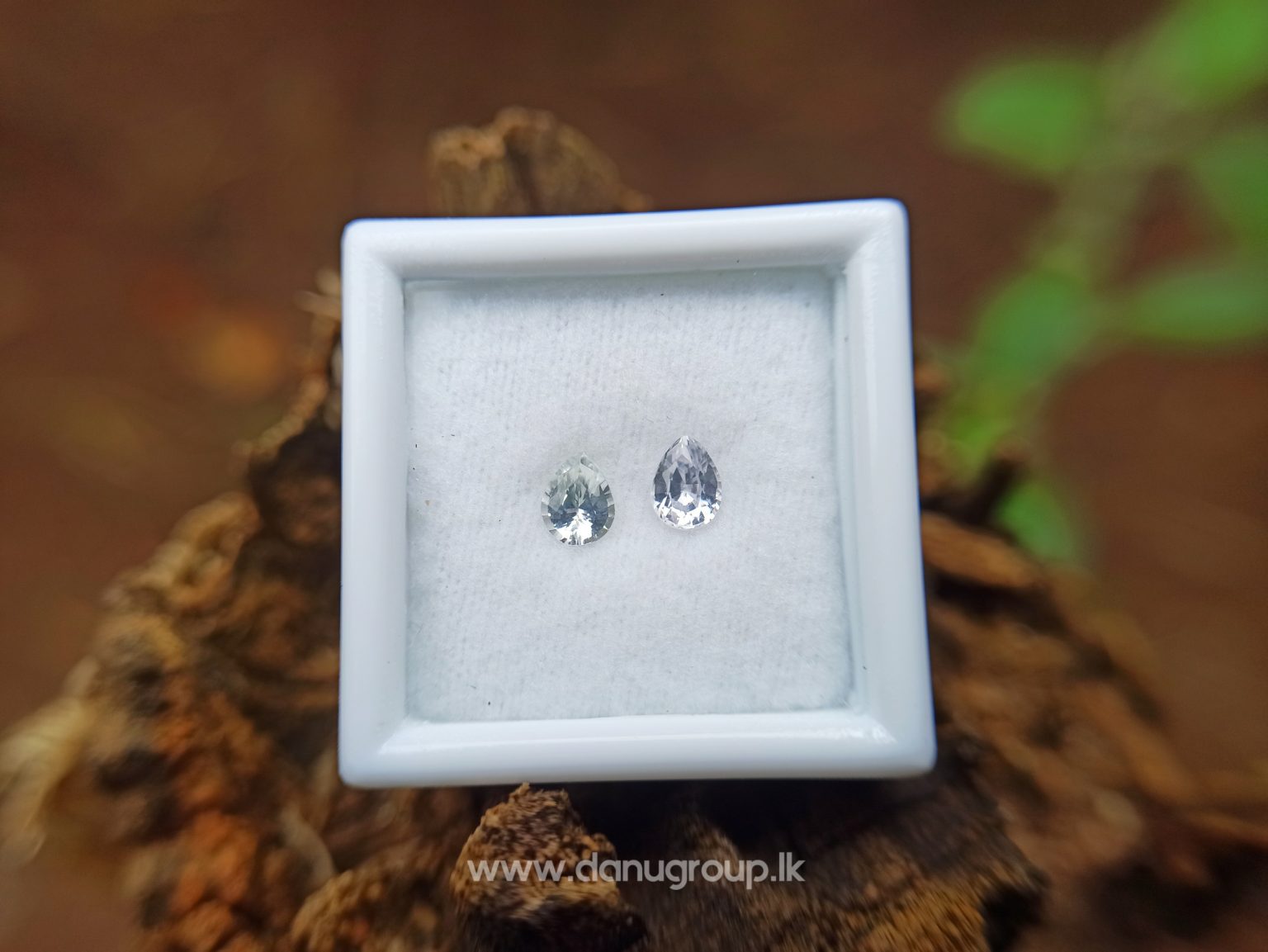 danugroup.lk - ceylon natural white sapphire pear shape pair