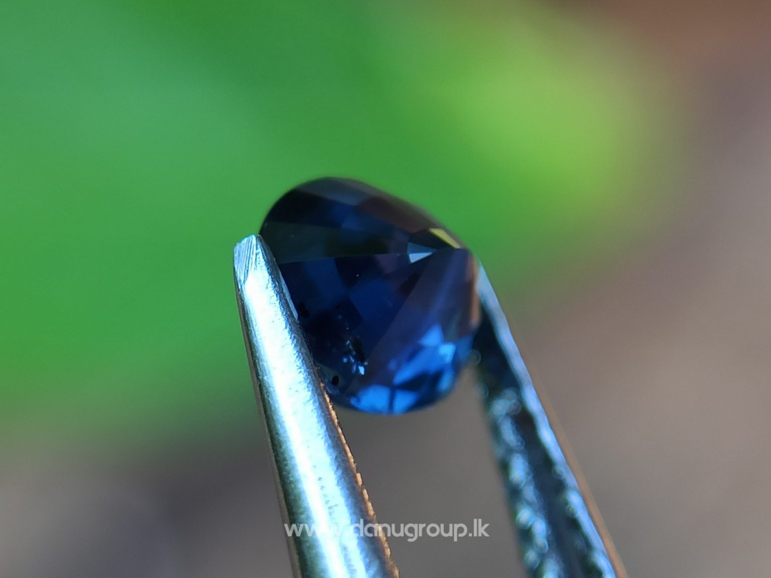 danugroup.lk - ceylon natural color change sapphire ( blue to purple color changing ) from Danu Group Gemstones