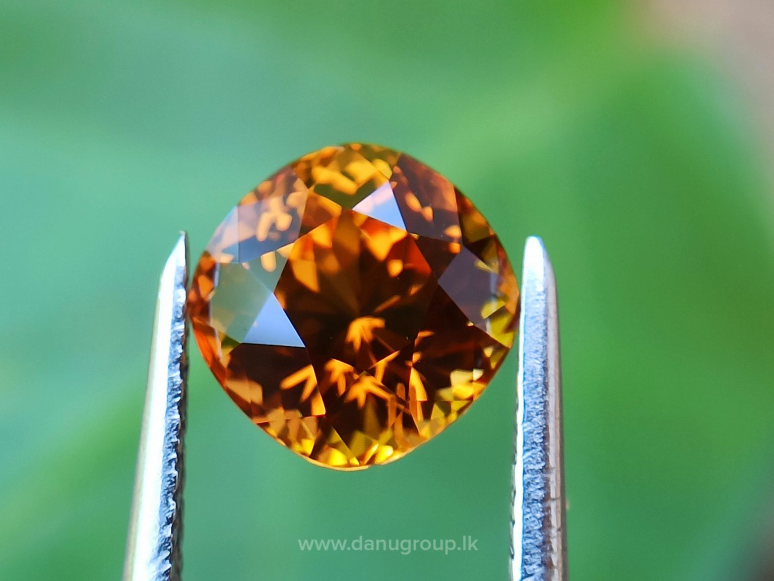 danugroup.lk - Ceylon Natural Spessartite Garnet pyrop Spessartite from Danu Group Gemstones Collections