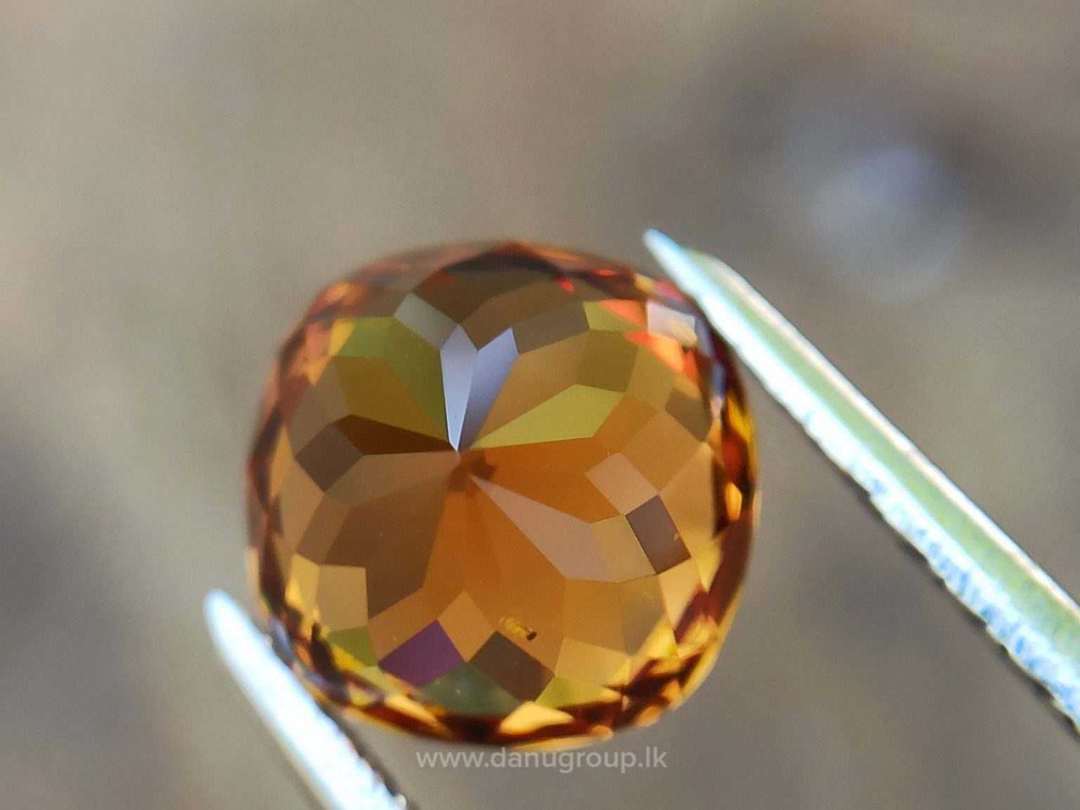 danugroup.lk - Ceylon Natural Spessartite Garnet pyrop Spessartite from Danu Group Gemstones Collections