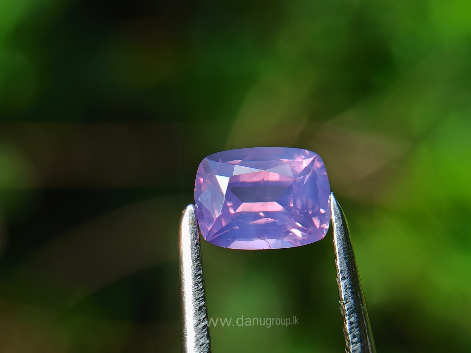 danugroup.lk - ceylon Natural purplish pink sapphire Danu Group Gemstones Collections