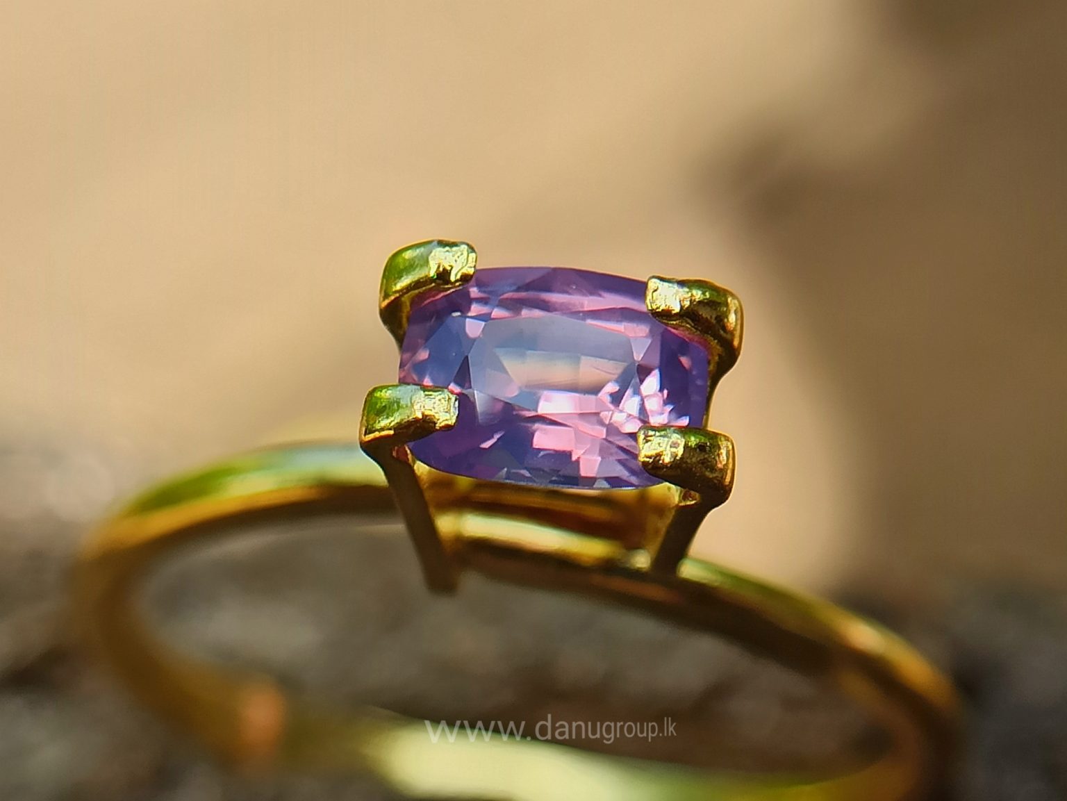 danugroup.lk - ceylon Natural purplish pink sapphire Danu Group Gemstones Collections