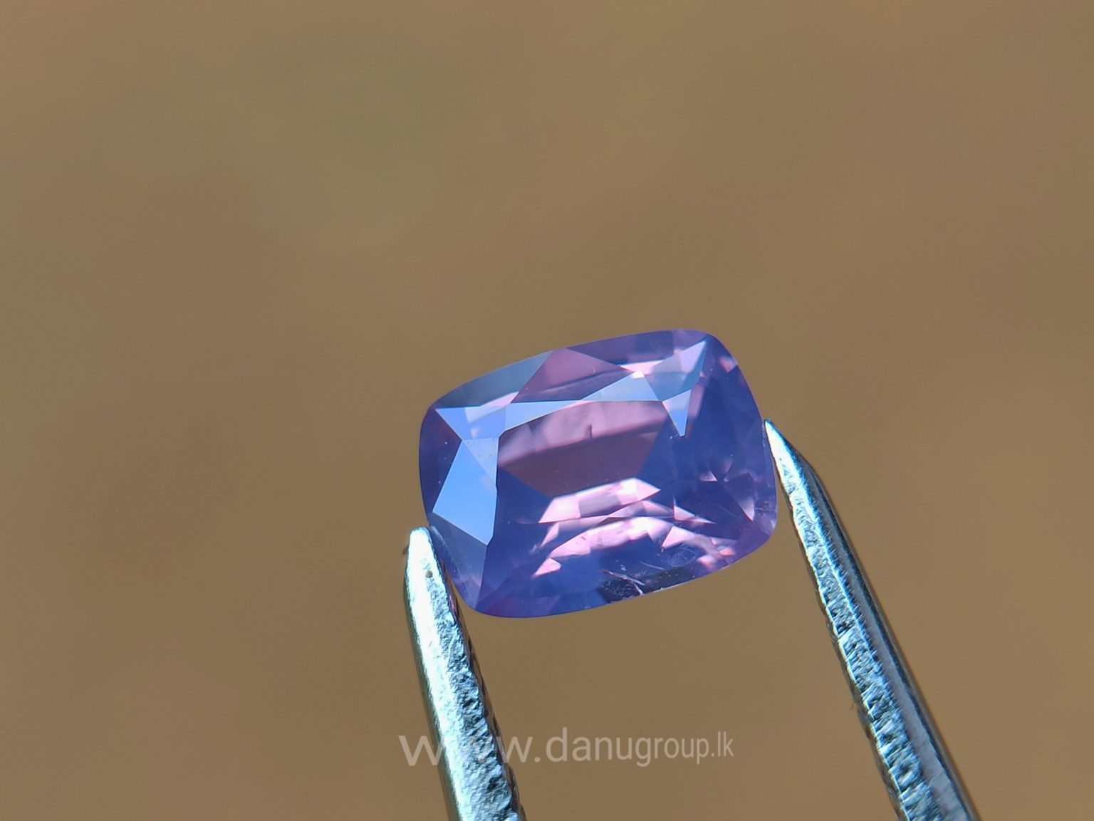 danugroup.lk - ceylon Natural purplish pink sapphire Danu Group Gemstones Collections