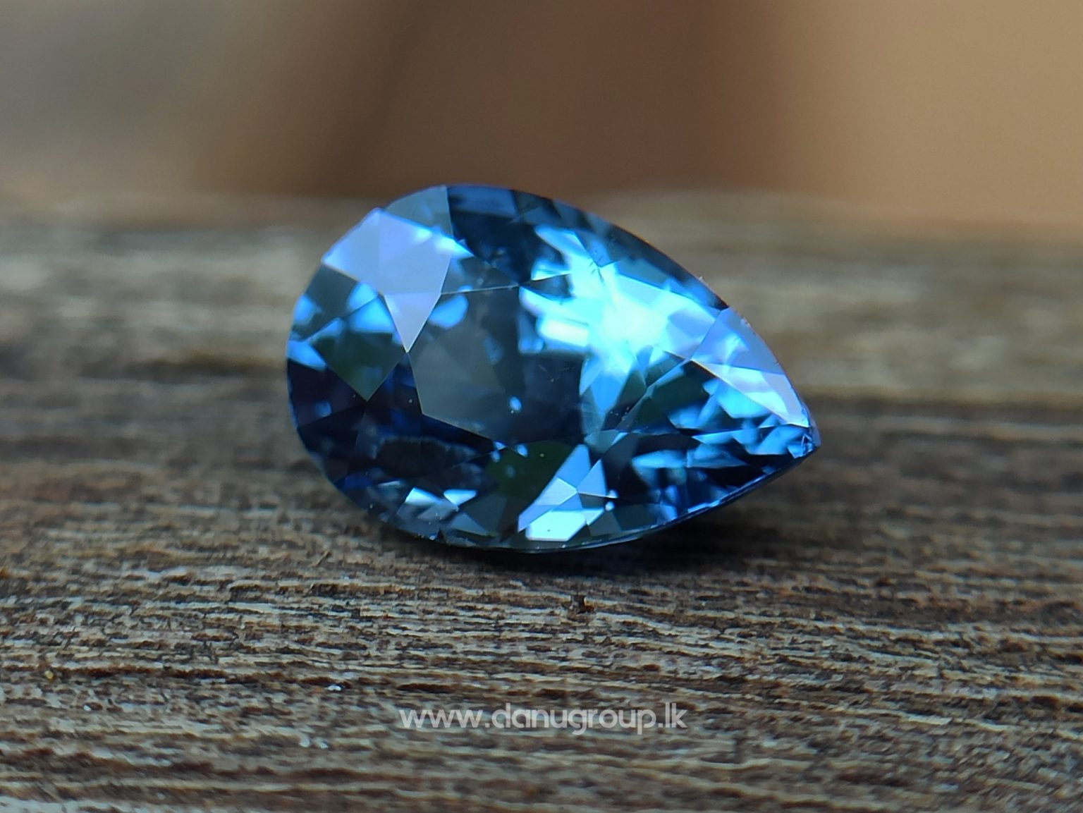 danugroup.lk - Ceylon Natural Cornflower Blue Sapphire Danu Group Gemstones Collections