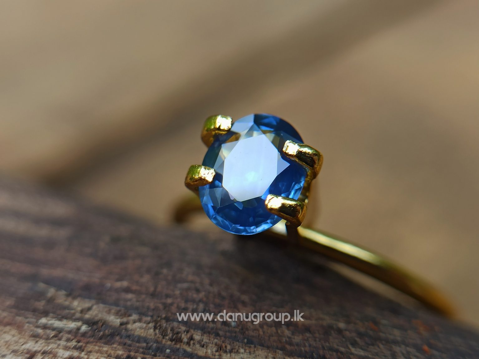 danugroup.lk - Ceylon Natural Cornflower Blue Sapphire Danu Group Gemstones Collections