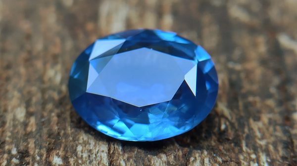 danugroup.lk - Ceylon Natural Cornflower Blue Sapphire Danu Group Gemstones Collections