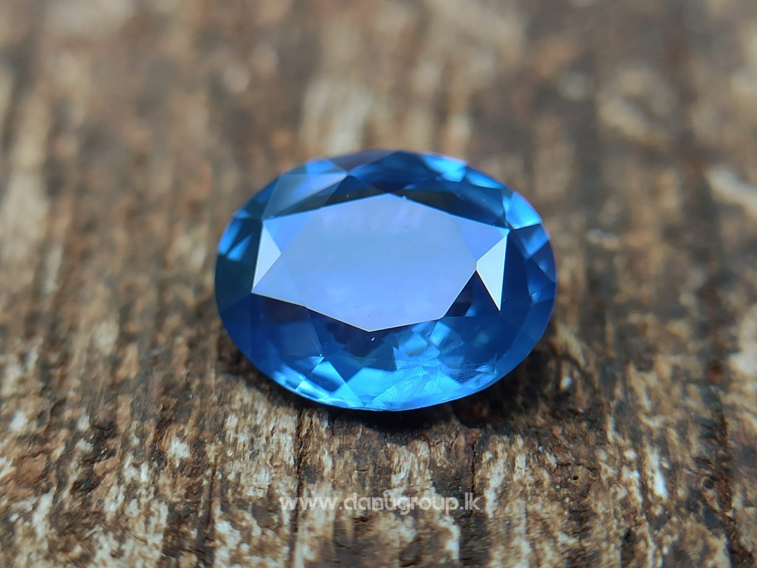 danugroup.lk - Ceylon Natural Cornflower Blue Sapphire Danu Group Gemstones Collections