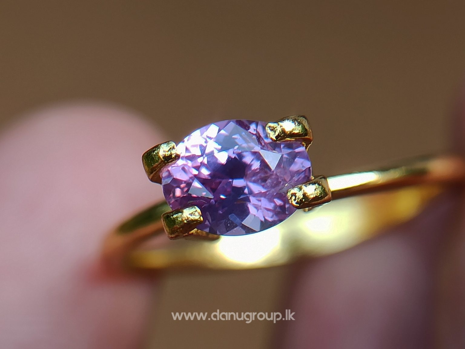Purple sapphire - Ceylon Natural Purple Sapphire from Danu Group Gemstones Collection