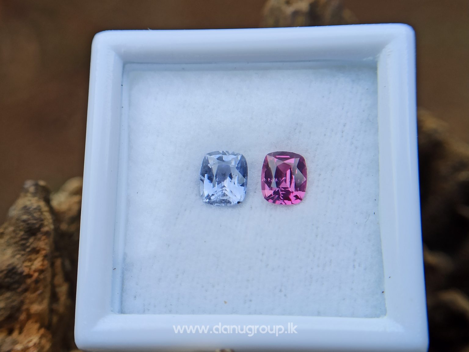 Ceylon Natural Violet and pink sapphire , fancy sapphire couple danu group Gemstones