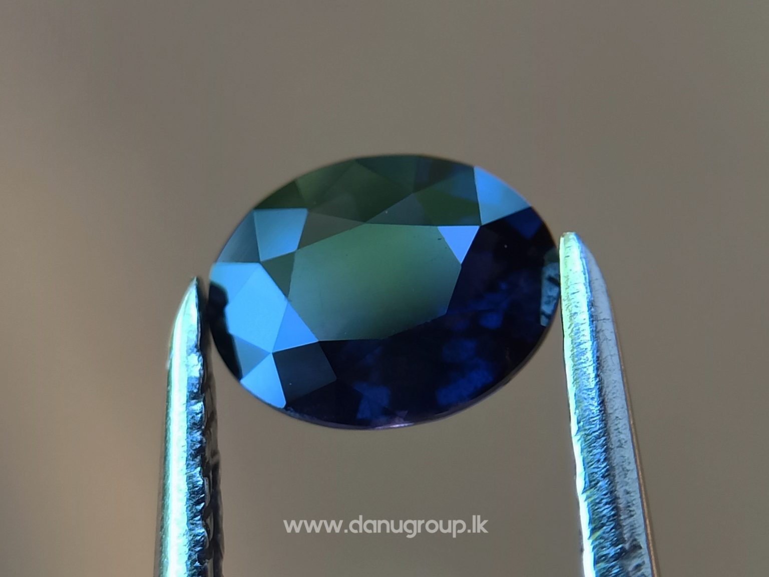 danugroup.lk - ceylon natural color change sapphire ( blue to purple color changing ) from Danu Group Gemstones