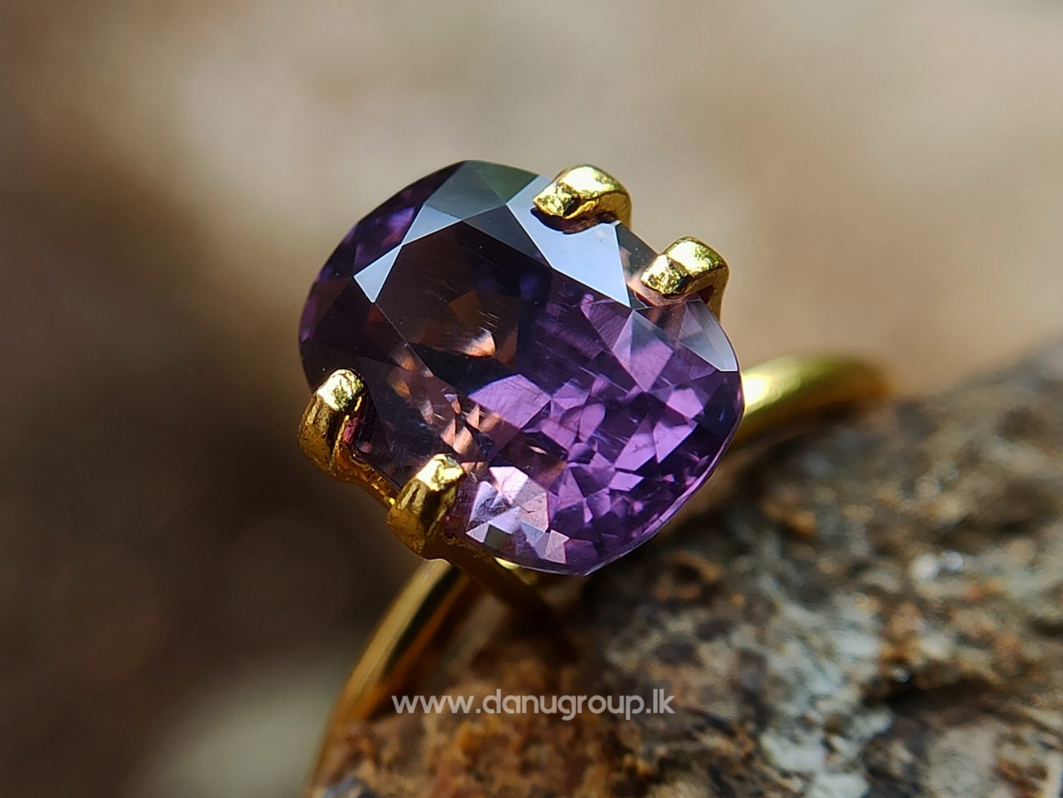 danugroup.lk - ceylon natural purple spinel from Danu Group
