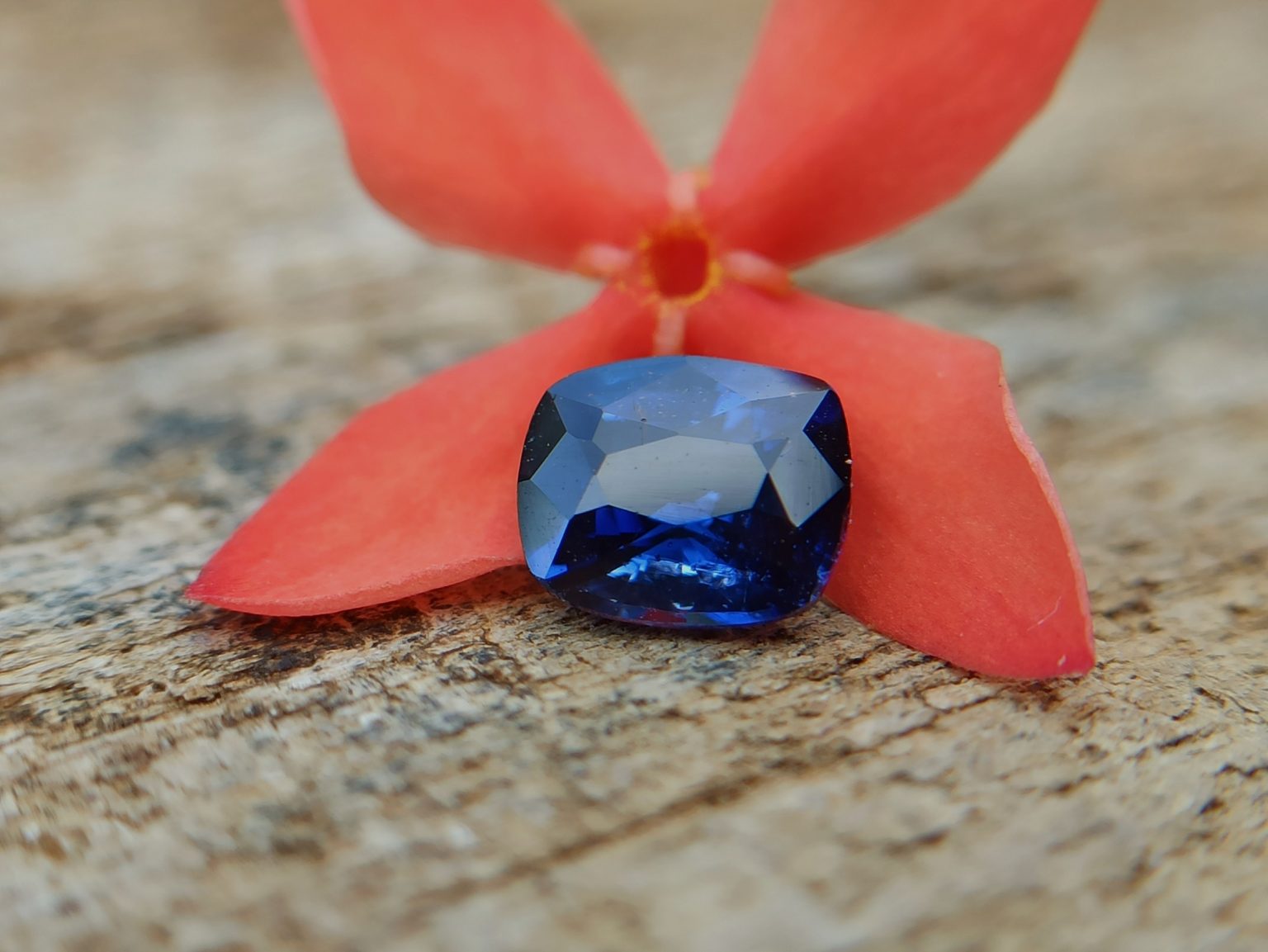 Ceylon Natural Blue Sapphire Top Grade Natural Blue Sapphire from Danu Group Gemstones