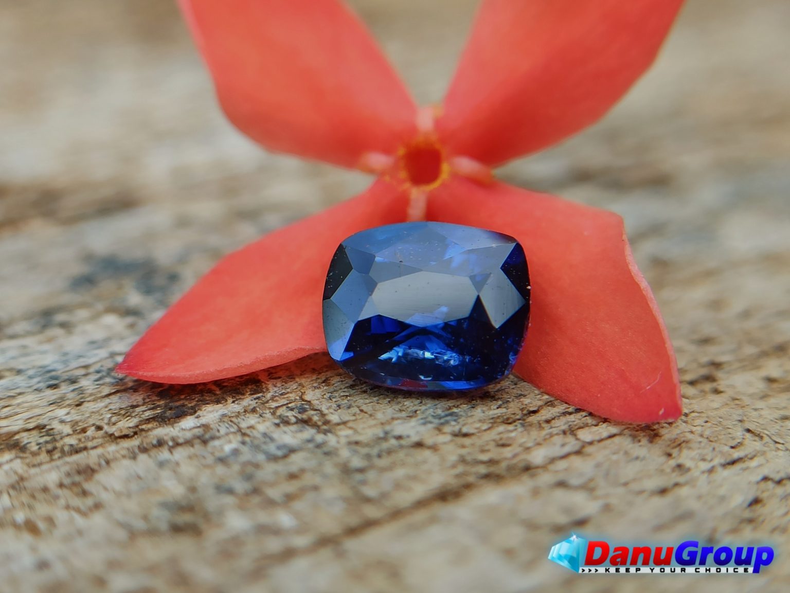 Ceylon Natural Blue Sapphire Top Grade Natural Blue Sapphire from Danu Group Gemstones